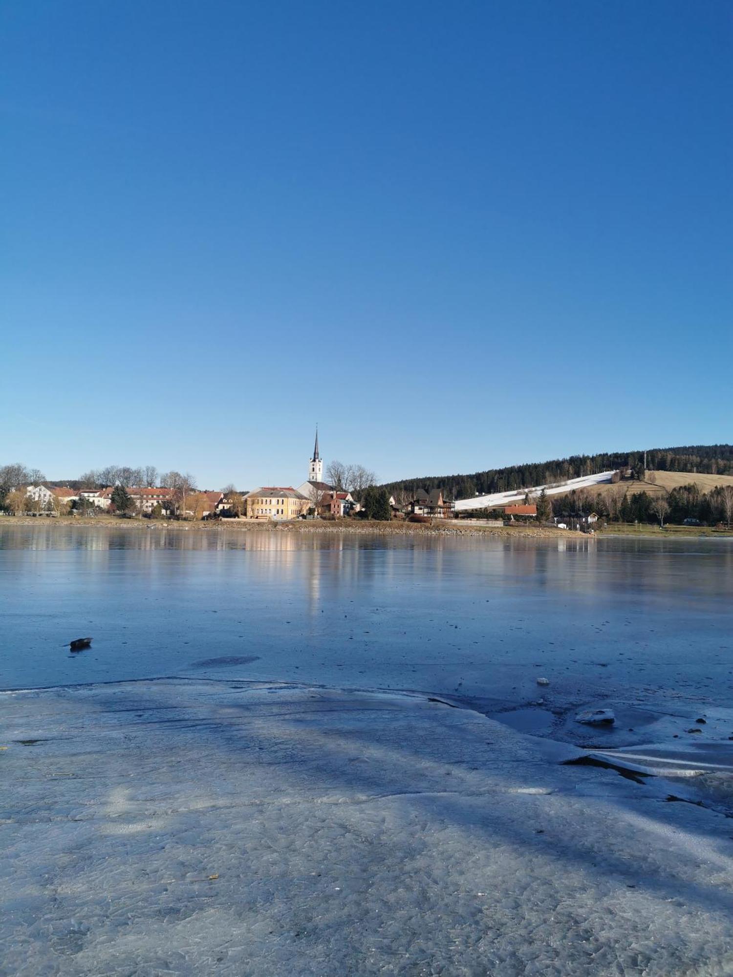 Apartman S Terasou A Vyhledem Na Jezero Lipno Kovářov Zewnętrze zdjęcie